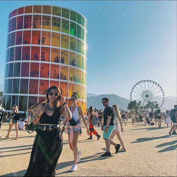 Meet the Posher - Picture 2 of 2